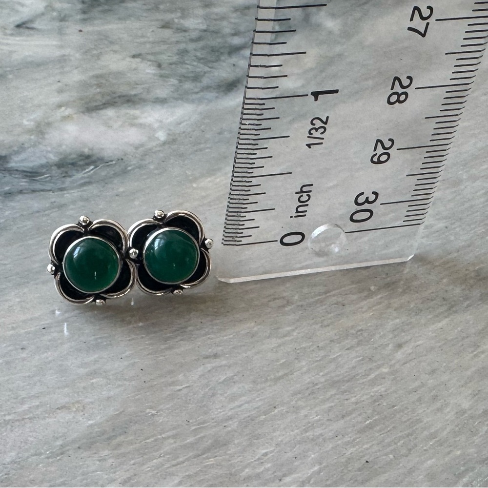 NWOT Sundance Forest of the Night Earrings, Green Onyx, Sterling Silver - Picture 4 of 4